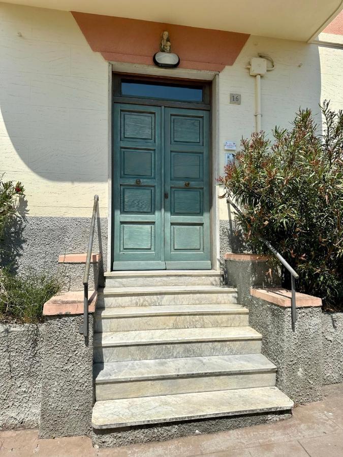 Hostdomus - Casa Ester Noli Εξωτερικό φωτογραφία